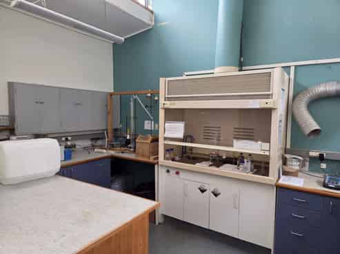 Business Units for Lease - Prime Location