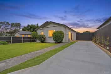 35 High Street, Parkside