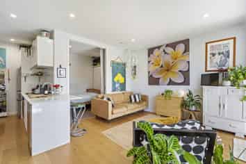 G02/74 Anzac Street, Takapuna