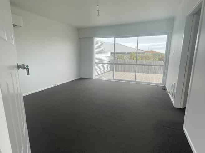 2/76 Maraetai Drive, Maraetai