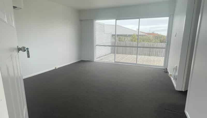 2/76 Maraetai Drive, Maraetai