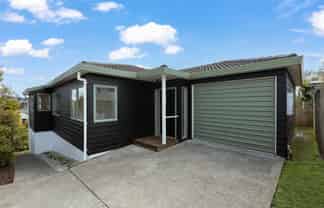 12a Sunnyfield Crescent, Glenfield