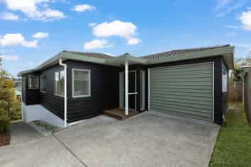 12a Sunnyfield Crescent, Glenfield
