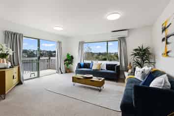 12a Sunnyfield Crescent, Glenfield