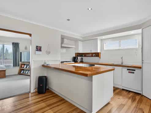 20 View Street, Maungaturoto