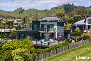 39B The Crescent, Waihi Beach