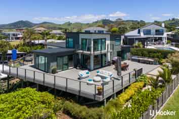 39B The Crescent, Waihi Beach