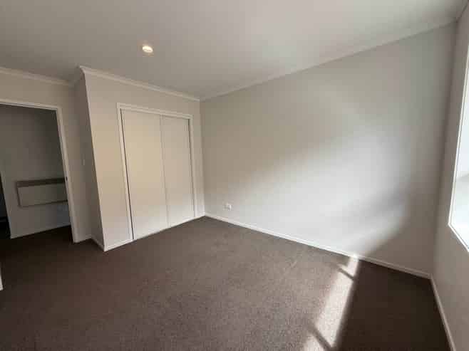 38 Landing Drive, Pyes Pa