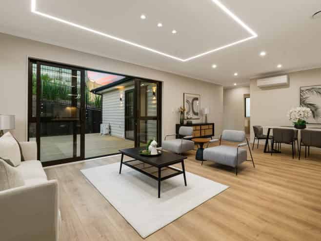 73 Rongoa Maori Way, Pukekohe