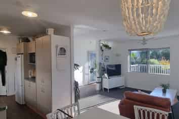 1059B Papamoa Beach Road, Papamoa