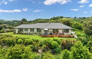 14 Ngapuke Lane, Parua Bay