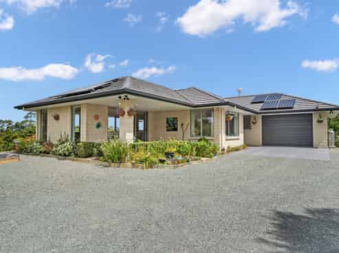 14 Ngapuke Lane, Parua Bay