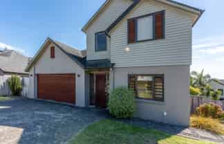 230 Alec Craig Way, Whangaparaoa