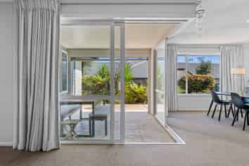 39 Sanctuary Drive, STOKE