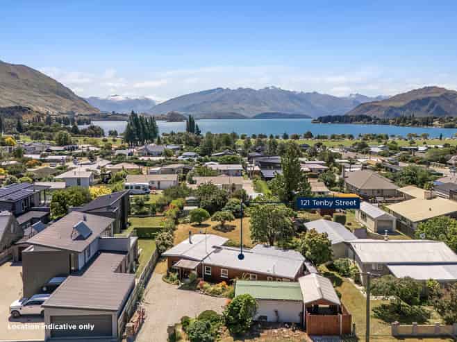 121 Tenby Street, Wanaka