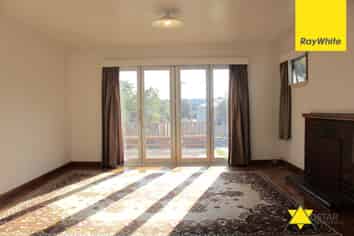 102 Matipo Road, Te Atatu Peninsula