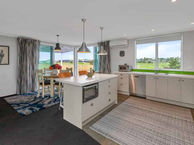 16 Riverglen Road, Waipu