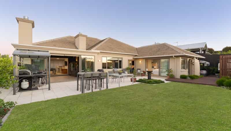 28 Rexford Heights, Pyes Pa