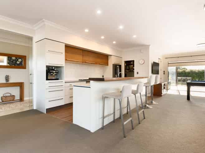 28 Rexford Heights, Pyes Pa