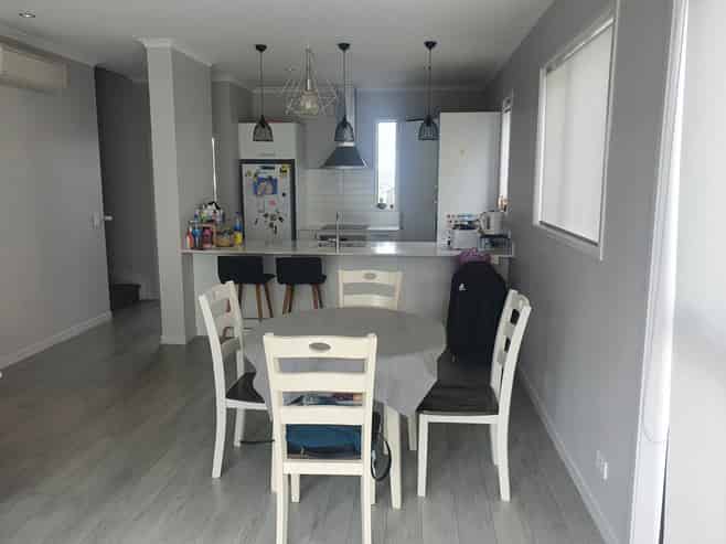 6 Pheasant Lane, Hobsonville