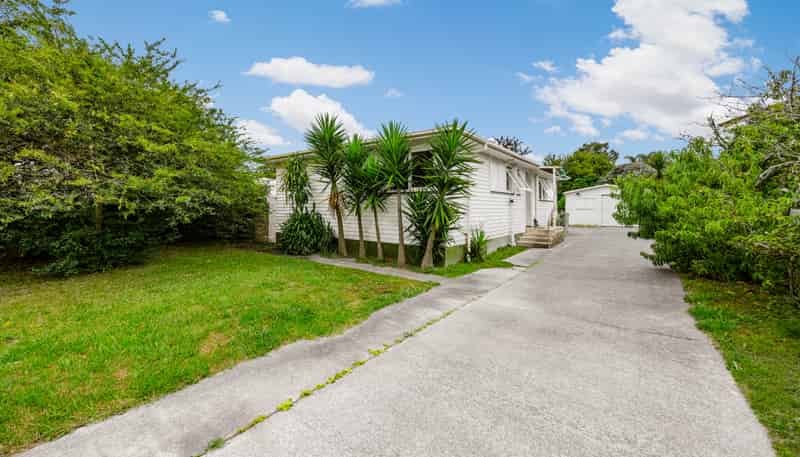 9 President Avenue, Papakura