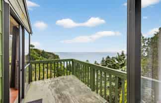 128 Priestley Terrace, Bluff Hill