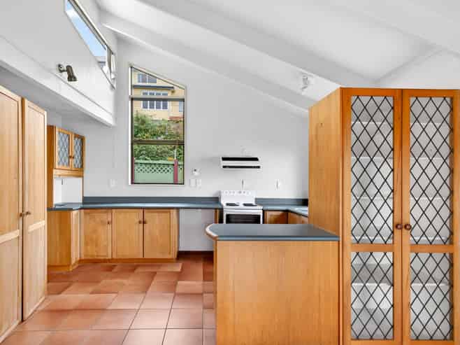 128 Priestley Terrace, Bluff Hill