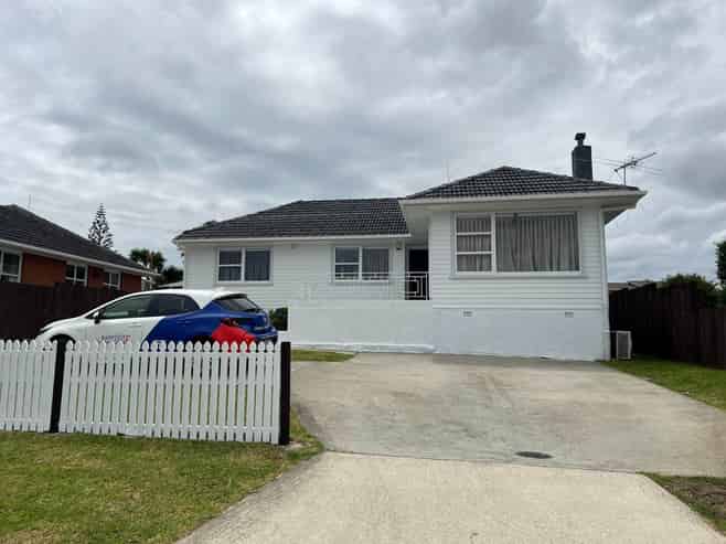 25 Waitaki Street, Henderson