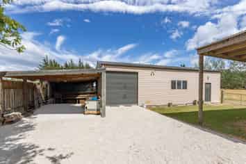 12 Bush Road, Oxford