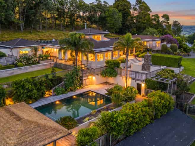 285 Drury Hills Road, Drury