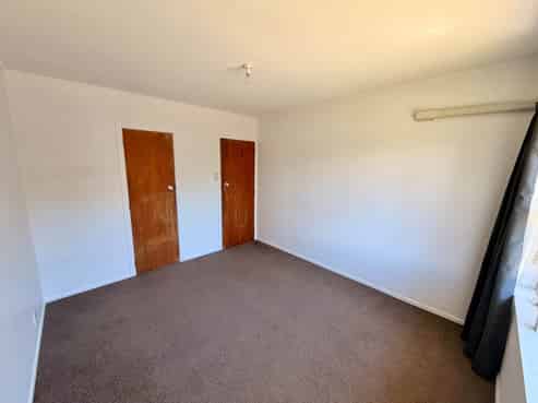 1/12 Seaforth Avenue, Mangere Bridge