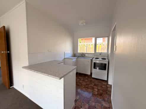 1/12 Seaforth Avenue, Mangere Bridge