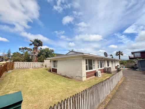 1/12 Seaforth Avenue, Mangere Bridge