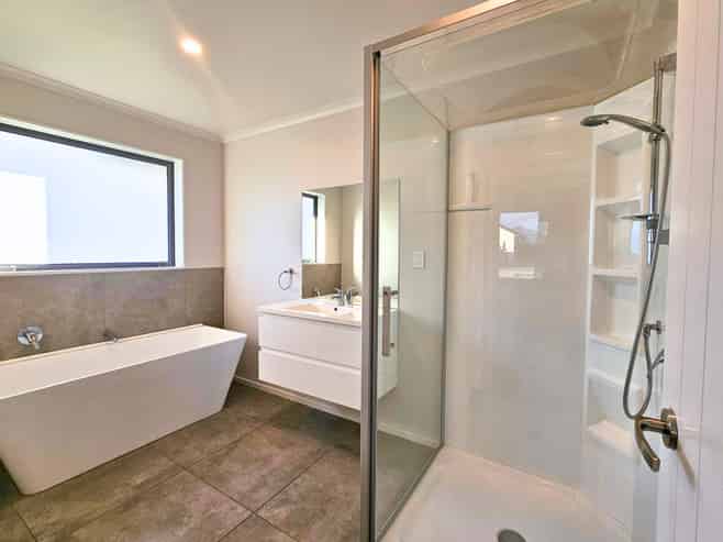 32 Catalina Crescent, Burleigh