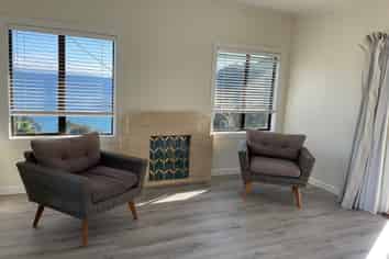 156 Goat Island Road, Leigh