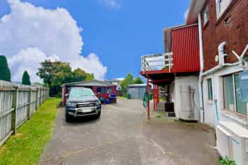 12 Rathgar Road, Henderson