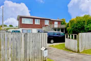 12 Rathgar Road, Henderson