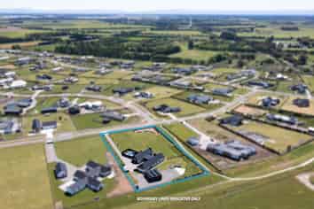 254 Verdeco Boulevard, Lincoln