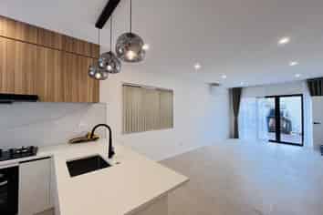 8 Toetoe street, Westgate