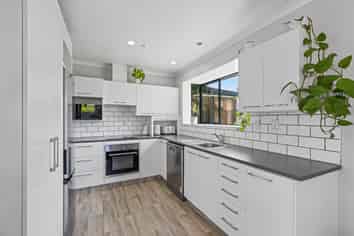 6 Gates Lane, Woolston