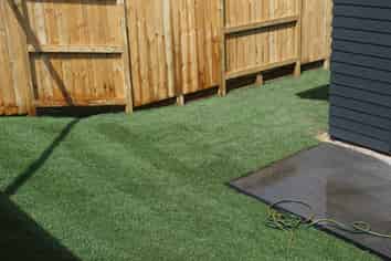 2/18 Onukutara Place, Huntington