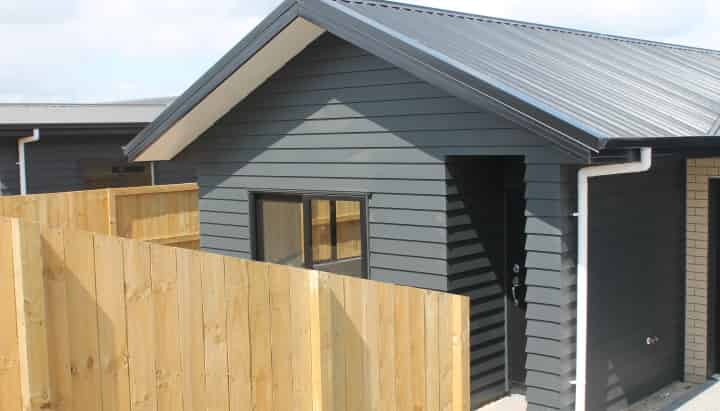 2/18 Onukutara Place, Huntington