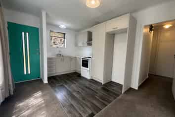 1/74 Picton Ave, Riccarton