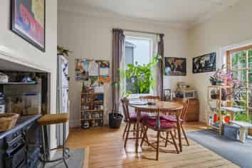 59 Pacific Street, Roslyn