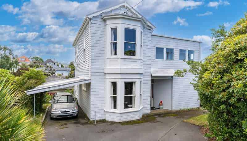 59 Pacific Street, Roslyn