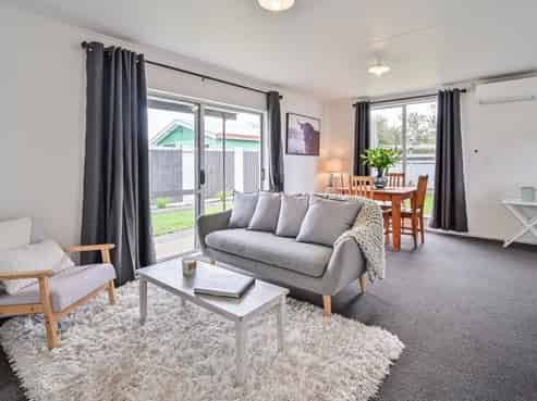 B/8 Walton Way, Flaxmere