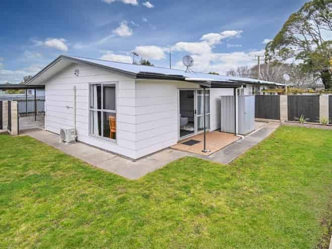 B/8 Walton Way, Flaxmere