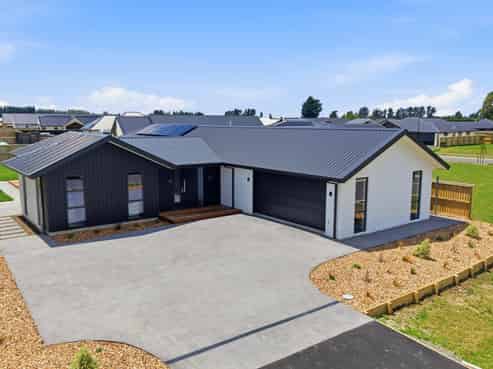 18 Letelle Way, West Melton