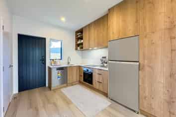 53F Alanbrooke Crescent, Avondale