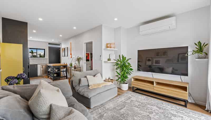 45 Treloar Crescent, Hobsonville